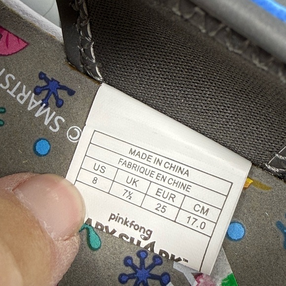 NWT Nickelodeon Baby Shark light up Kids Sandals Sz 8 (ZHOGIM) - Picture 7 of 7